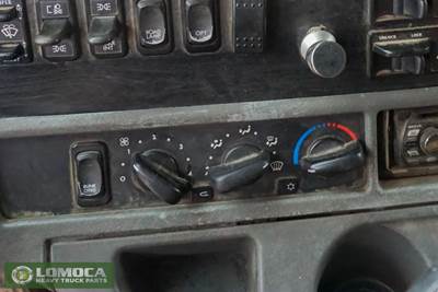 Freightliner Columbia 120 Heater / AC Temp Control