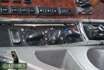 Freightliner ST120 Heater / AC Temp Control