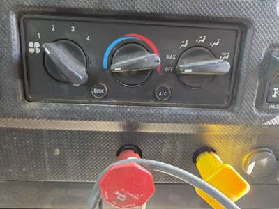 International HX620 Heater / AC Temp Control