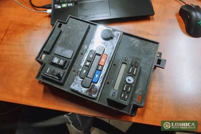 International LT625 Heater / AC Temp Control