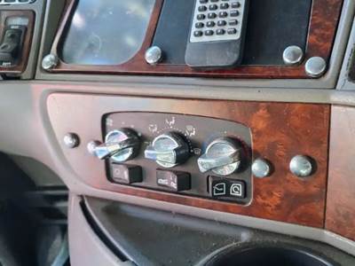 Kenworth T2000 Heater / AC Temp Control