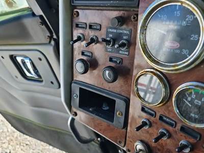 Peterbilt 335 Heater / AC Temp Control