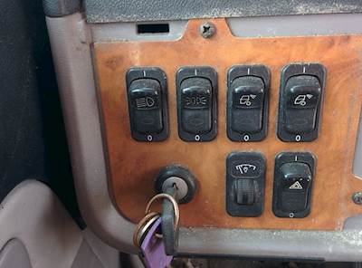 Peterbilt 386 Heater / AC Temp Control