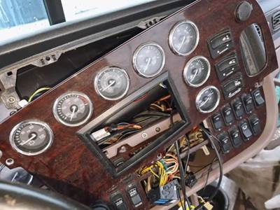 Peterbilt 386 Heater / AC Temp Control