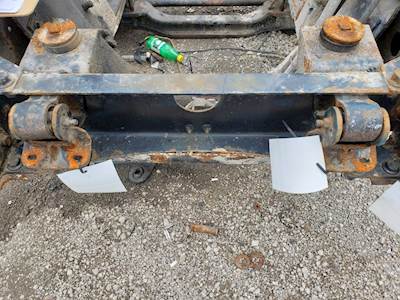 Mack CH613 Hood Hinge