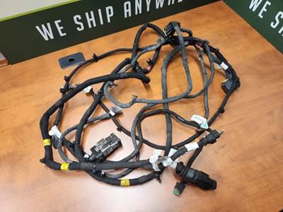 Peterbilt 579 Hood Part