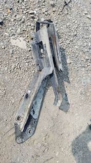 Peterbilt 389 Hood Support