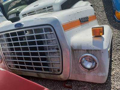 Ford L8000 Hood