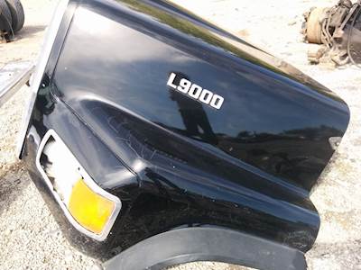 Ford LTS9000 Hood