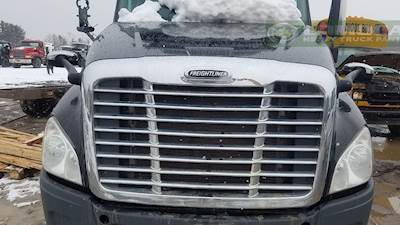 Freightliner Cascadia 125 Hood