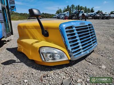 Freightliner Cascadia 125 Hood