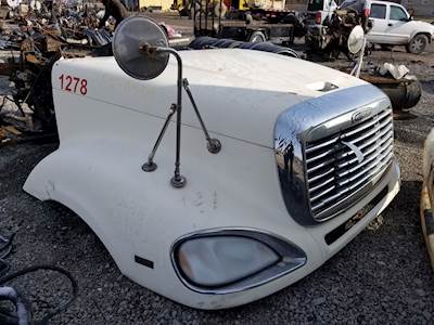 Freightliner Columbia 120 Hood