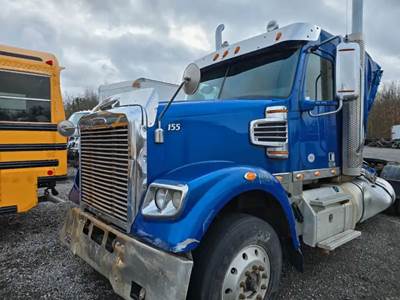 Freightliner Coronado 122 SD Hood for a 2019 Freightliner 122SD