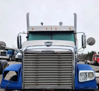 Freightliner Coronado 122 SD Hood for a 2019 Freightliner 122SD
