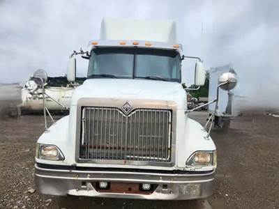 Used 2007 International 9200I Hood Assembly with Accessories
