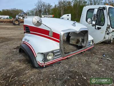 Mack Granite CV713 Hood for a 2004 Mack CV713 Granite