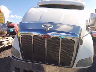 Peterbilt 387 Hood