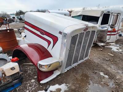 Peterbilt 389 Hood