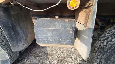 International Paystar 5600i Hydraulic Tank for a 2004 International 5600I