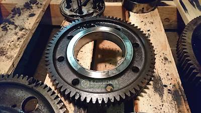 Volvo VED12 Idler Gear for a 2012 Volvo VNL