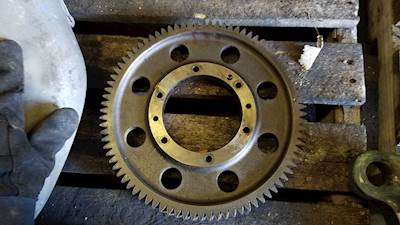 Volvo VED12 Idler Gear for a 2012 Volvo VNL