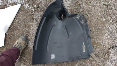 GMC C7500 Inner Fender