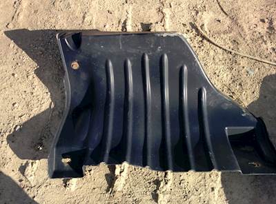 International 4600 Inner Fender for a 2004 International 4300 Durastar