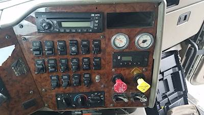 International 9400i Instrument Panel Cluster