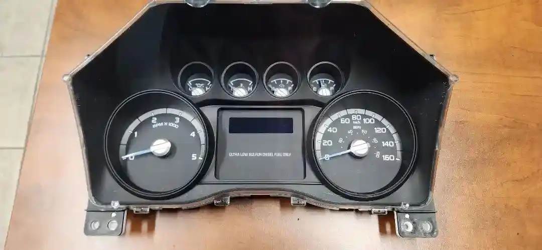 2015 Ford F-650 Instrument Panel Cluster For Sale | York, ON, Canada ...