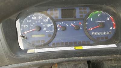 Hino 185 Instrument Panel Cluster