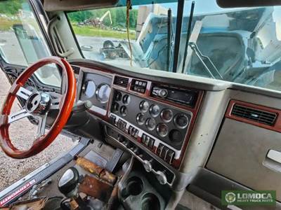 Kenworth T600 Instrument Panel Cluster