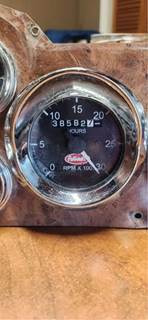 Peterbilt 378 Instrument Panel Cluster