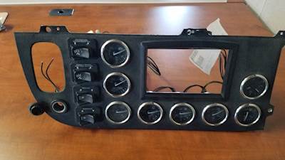 Peterbilt 389 Instrument Panel Cluster