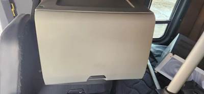 Freightliner Cascadia 126 Interior Part