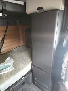 Freightliner Cascadia 126 Interior Part