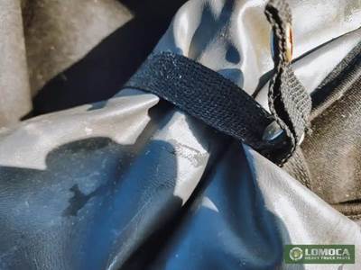 International LT625 Interior Part