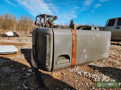 International LT625 Interior Part