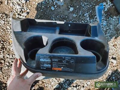 International LT625 Interior Part