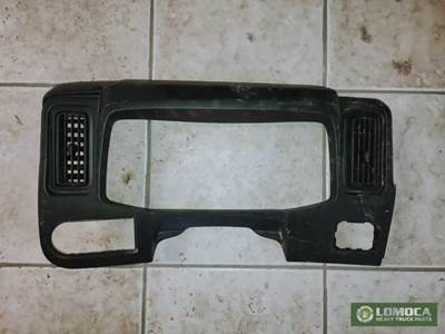 International LT625 Interior Part