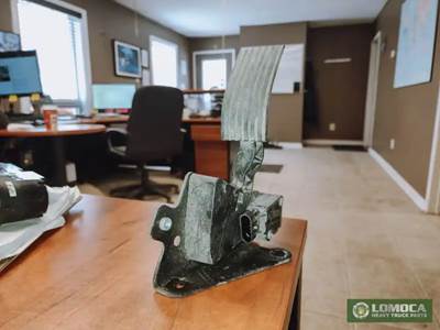 International LT625 Interior Part