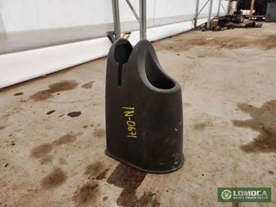 International MV607 Interior Part