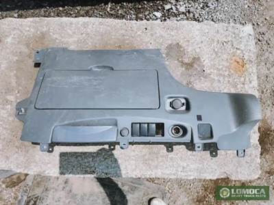 Isuzu NQR Interior Part