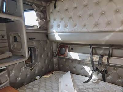 Kenworth T2000 Interior Part