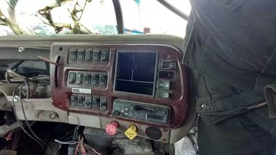 Mack CH613 Interior Part