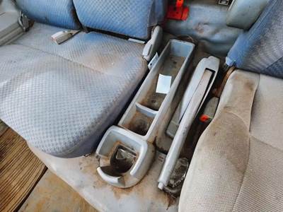 Mitsubishi FE85D Interior Part