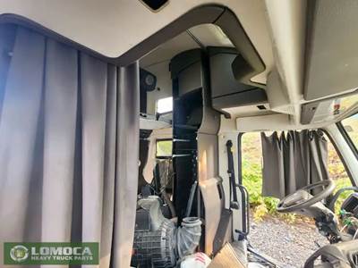 Volvo VNL Interior Part