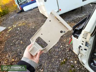 Volvo VNL Interior Part