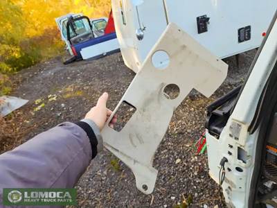 Volvo VNL Interior Part