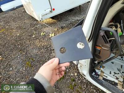 Volvo VNL Interior Part