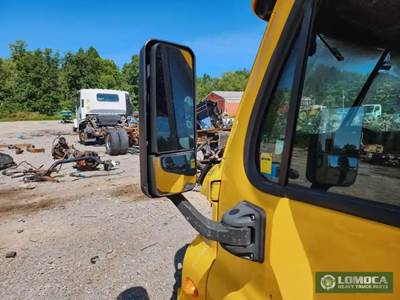 Freightliner Cascadia 125 Left Mirror